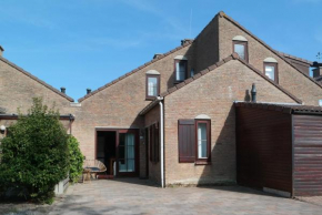 Strandgeluk, Joost de Moorstraat 6